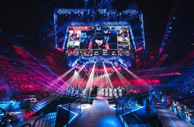 多人关注中 多人关注中